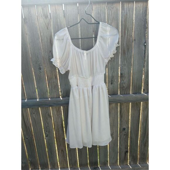 Xlura dress mini pull over size medium - Picture 10 of 11